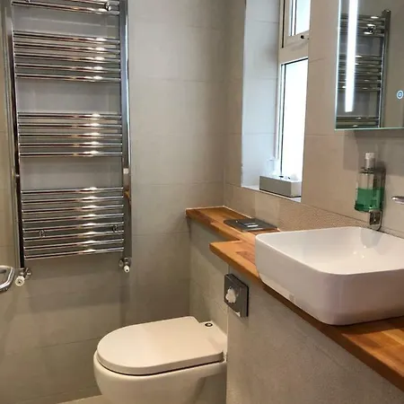 Bed and Breakfast Amber Hill 3*